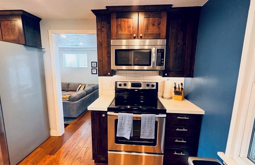 Capitol Hill House | Spacious 4-bedroom house with WiFi, A/C in fabulous Salt Lake City