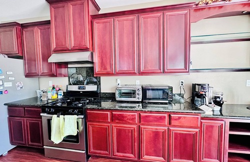Castro Valley House | Spacious 4-bedroom house in lovely Castro Valley with WiFi