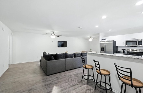 Grand Prairie House | Spacious 4-Bedroom Home Near Six Flags & Family Attractions!
