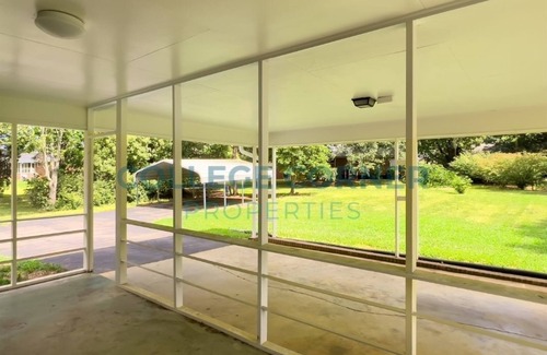 Winston - Salem House | Spacious 4-bedroom house in delightful Winston-Salem with AC