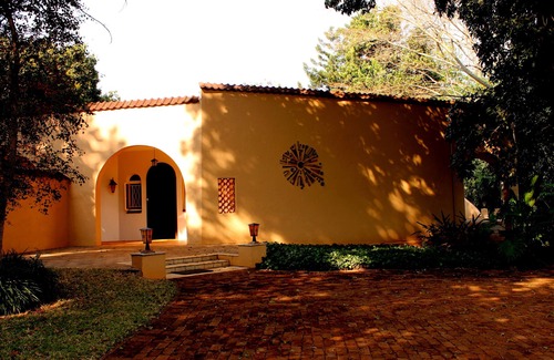 Greater Tzaneen House | Spacious 4 bedroom, 3.5 bathroom house on a working avocado farm.