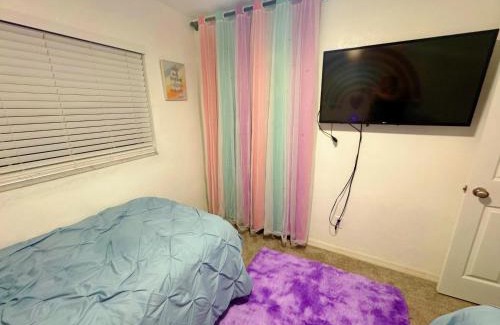 Clearwater House | Spacious 4 bedroom 3 bath Clearwater Vacation House Cowboy Pool Fire Pit Games Close to Clearwater Beach Biking Trail Farmers Markets Harbor Health Spa Baycare Ballpark and Ruth Eckerd Hall Golf Courses