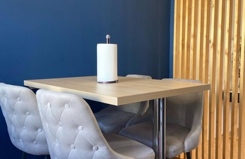 Roanne Apartment | Spacious 4 bedroom apartment in Roanne