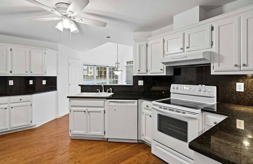 Buford House | Spacious 4-Bedroom Home in Metro Atlanta Area