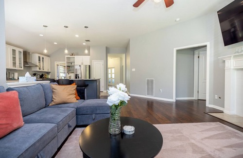 Cedar Park House | Spacious 4-bedroom Home Away from Home with Hot Tub!