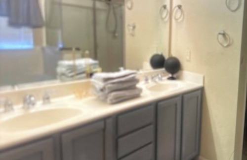 Stockton House | Spacious 4 bedroom house in Gated community! Don't miss this!