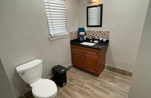 Sharpstown House | Spacious 4-bedroom house in marvelous Houston with AC, WiFi