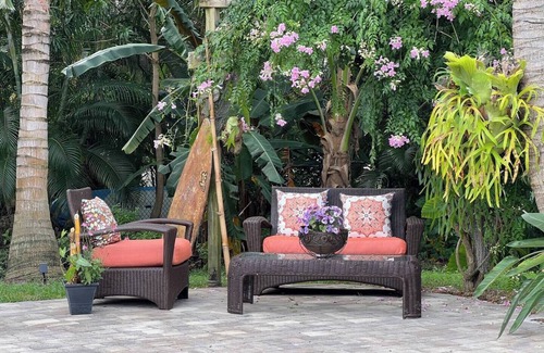 Jupiter House | Spacious 4-bedroom house in charming Jupiter/Tequesta Beach Theme