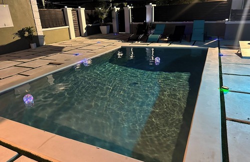 Nassau House | Spacious 4 Bedroom House with AC, Pool, WiFi in Nassau, Bahamas
