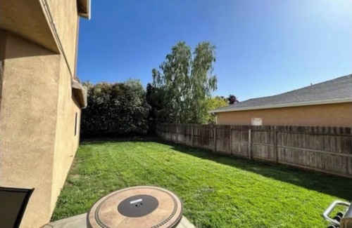 Chico House | Spacious 4-Bedroom House With AC In Chico