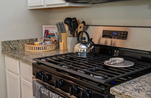 Conroe House | Spacious 4-bedroom house in beautiful Conroe with King Suite