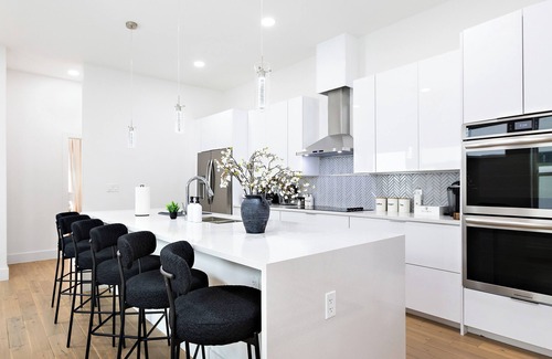 West Dallas House | Spacious 4-bedroom house Game Room & Spa in fantastic Dallas 11