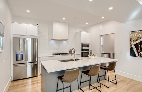Speer House | Spacious 4-bedroom house in Denver!