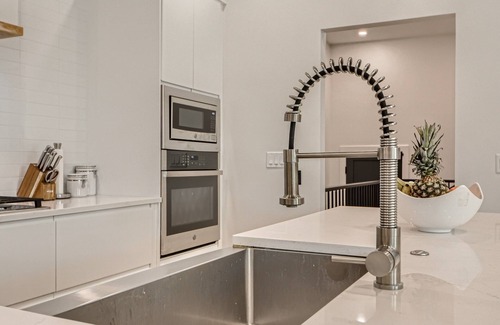 Speer House | Spacious 4-bedroom house in Denver!