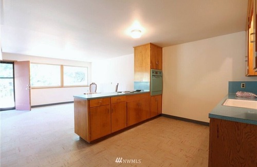 SeaTac House | Spacious 4-bedroom house in amazing SeaTac with AC