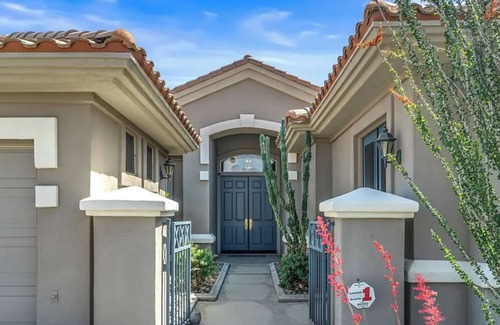 Desert Palms House | Spacious 4-bedroom house with AC, country club amenities, quiet, gated community