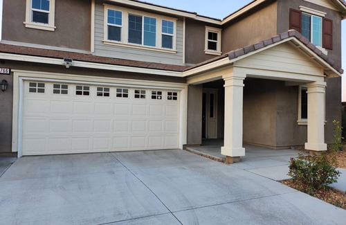 Victorville House | Spacious 4-bedroom House with Pool Table Nice Neighborhood in Victorville