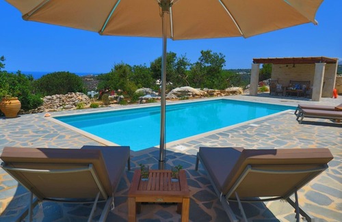 Gerani Villa | Spacious 4 bedroom villa with large heated pool, walking distance to the village