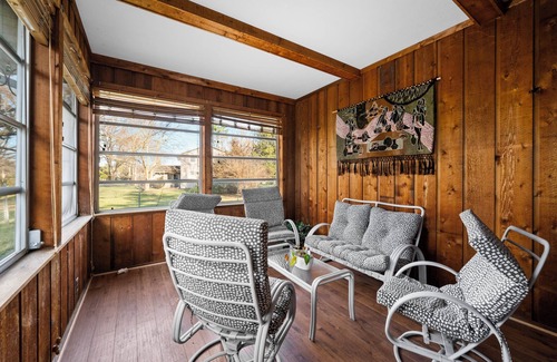 Columbus House | Spacious 4 bedrooms 3 full bath house in delightful Columbus with AC, WiFi