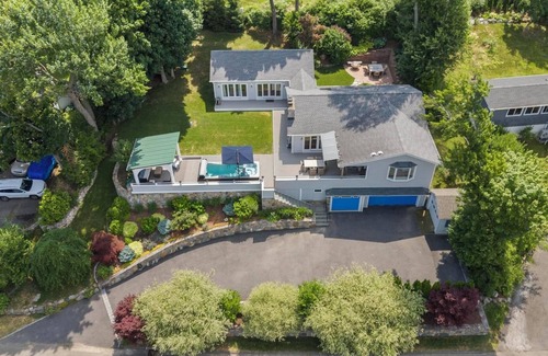 New Fairfield House | Spacious 4-BR house in lake community with beach access and swim-in-place spa.