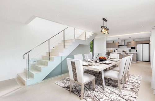 Choeng Thale Villa | Spacious 4-Bedroom Retreat: Newly Built and Family-Friendly in Quiet Layan Beach