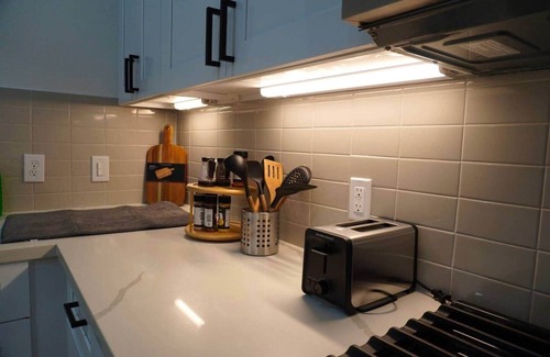 South Central Houston House | Spacious 4B/3BA Houston Home