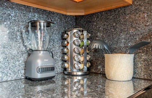 Paradise Valley House | Spacious 4BR Home w/Stunning Views Near SF