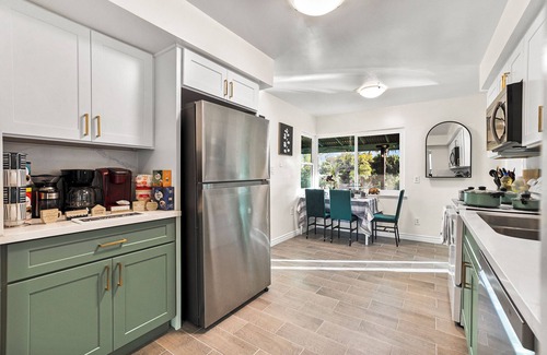La Mesa House | Spacious 4BR/2BTH King Bed Ranch Style, Prime Area