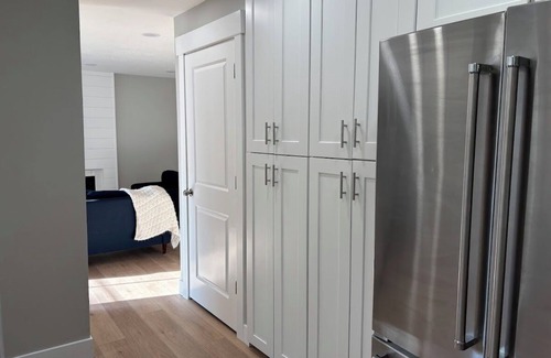 Sandy House | Spacious 4BR Family Home – Ski & City Access