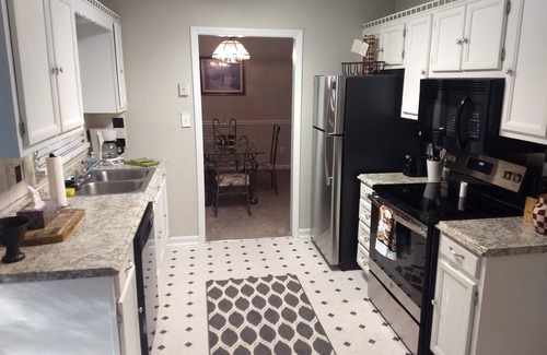 Matthews House | Spacious 4BR Matthews Home w/Fenced Yard – Budget-Friendly Stay Near Charlotte