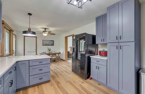 Easton House | Spacious 4BR Ranch Near Easton Perfect for Families & Work Groups!