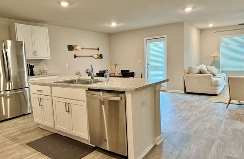 Foley House | Spacious 4BR Retreat Near Gulf Shores & OWA – Perfect for Families & Groups!