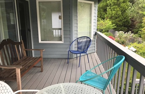 Beaverton House | Spacious, 4BR Single-Level near Parks