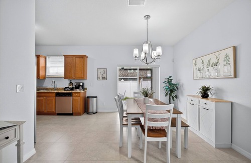 Tampa House | Spacious 4BR Tampa Home Near Stadiums & Beaches