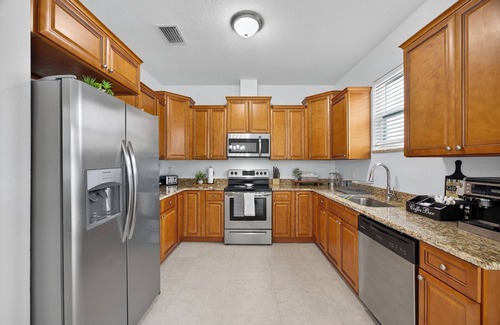Tampa House | Spacious 4BR Tampa Home Near Stadiums & Beaches