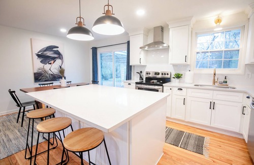 Franklin House | Spacious 5-Bed, 3-Bath Home – Newly Renovated with a Big Backyard!