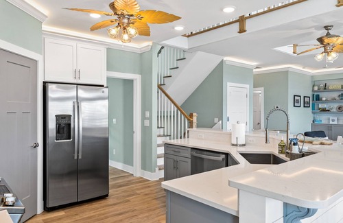 Ocean Isle Beach House | Spacious 5-Bedroom Home with Private heated Pool in Ocean Isle Beach