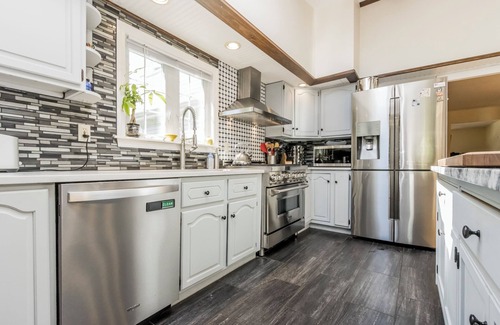 Biddeford House | Spacious 5-bedroom home with beautiful outdoor spaces
