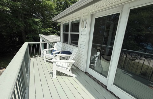 Pentwater House | Spacious 5-bedroom house with private access to Lake Michigan beachfront.