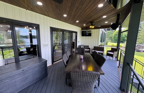 Townsend House | Spacious 5-bedroom house in lovely Townsend thats guaranteed to please everyone
