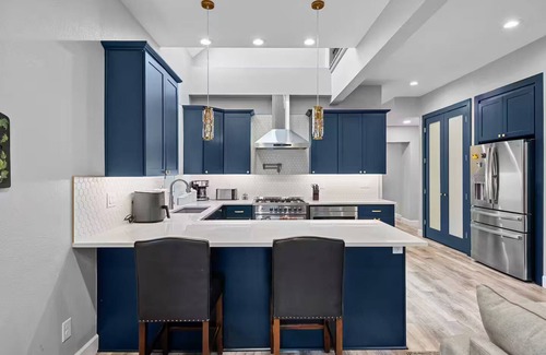 Uptown House | Spacious 5-bedroom house in cool Denver Downtown