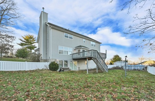 Walton Park House | Spacious 5-bedroom house with pool