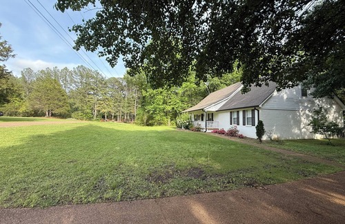 College Hill House | Spacious 5 bedroom house perfect for large families in gorgeous Oxford!