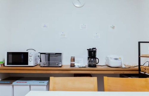 Ajiro House | Spacious 5-bedroom house with AC, WiFi in serene Atami City
