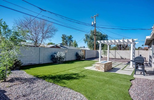 New Papago Parkway House | Spacious 5 Bedroom Scottsdale Residence