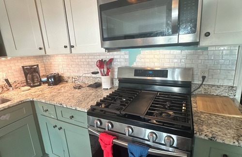 Bay VIew Addition House | Spacious 5-bedroom house in Panama City, WiFi, AC-2 living rooms including a bar