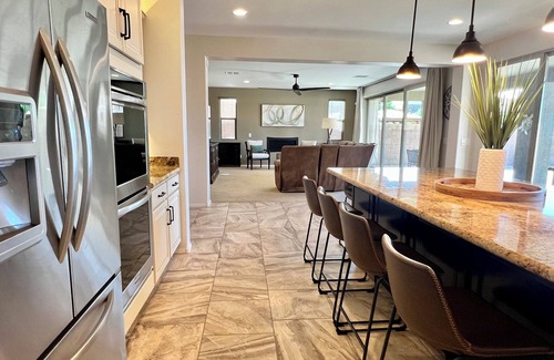 Queen Creek House | Spacious 5-bedroom house in fabulous Queen Creek with WiFi, AC
