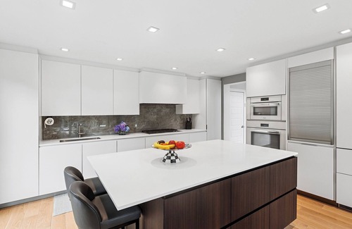 Shinnecock Hills House | Spacious 5-bedroom house with AC and fitness room in peaceful Southampton
