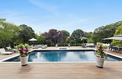 Shinnecock Hills House | Spacious 5-bedroom house with AC and fitness room in peaceful Southampton