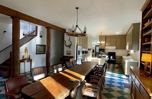 Three Rivers Cabin | Spacious 5-bedroom Lodge nestled at the Gateway to the Sequoias.